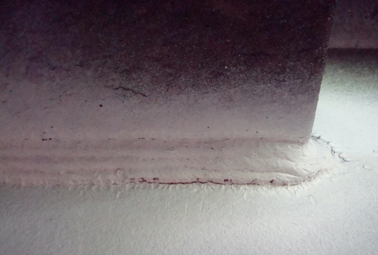 Photo of liquid penetrant inspection